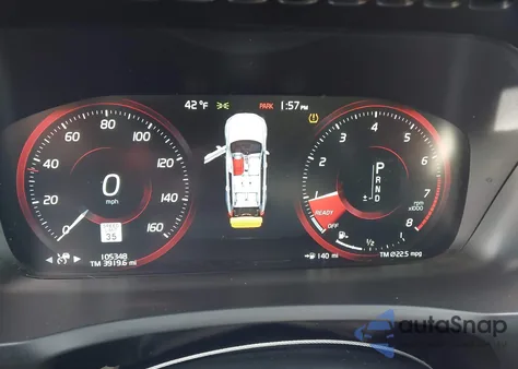 2016 Volvo Xc90 T6 Momentum из США, поврежденный, VIN YV4A22PK3G1044478